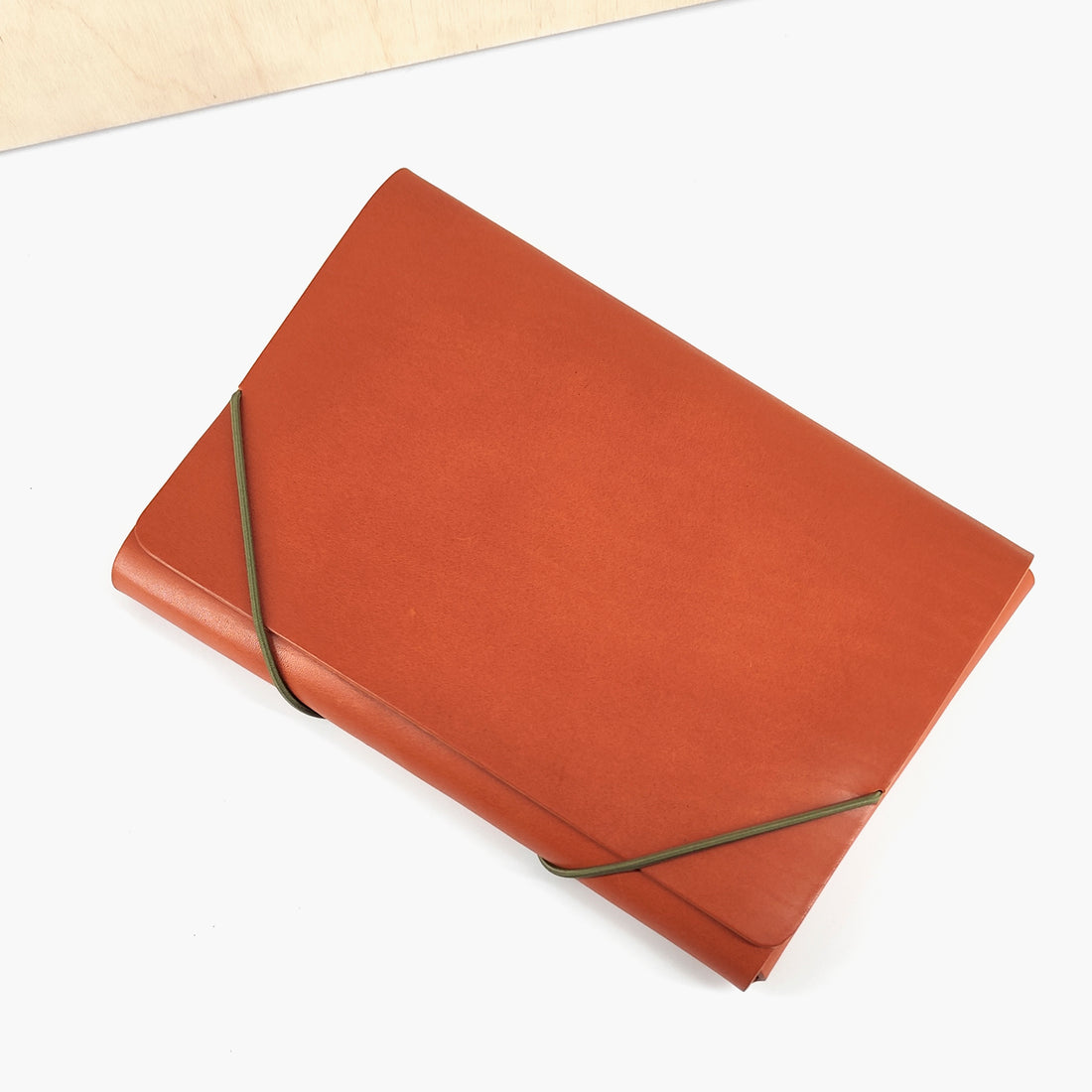 Passenger Leather folder